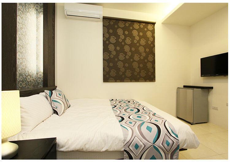 Luodong Night Market Miss Homestay Bagian luar foto