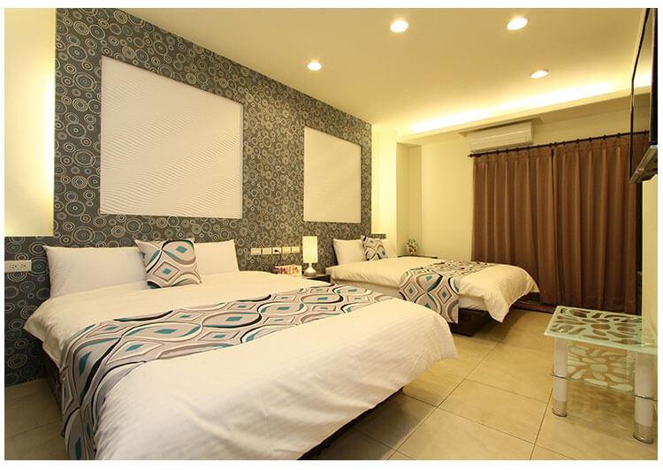 Luodong Night Market Miss Homestay Bagian luar foto